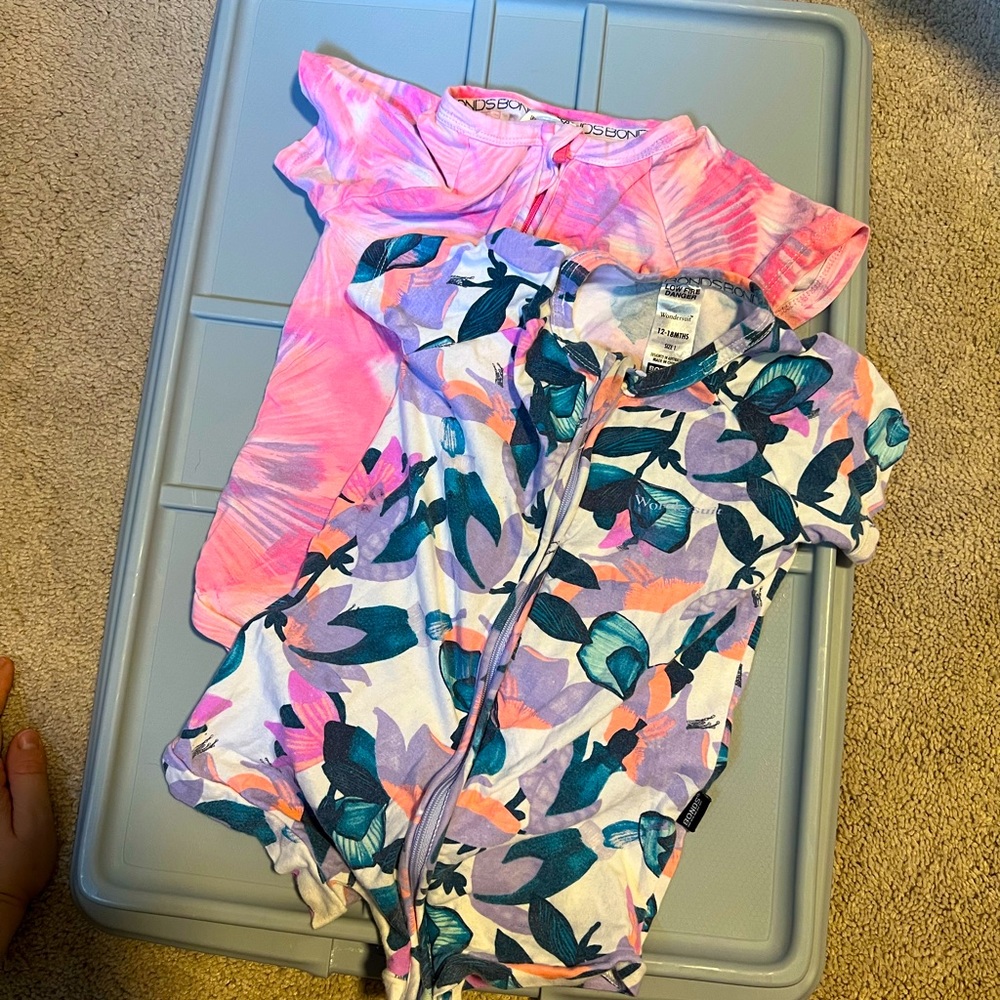 Bonds short sleeve/short outfits